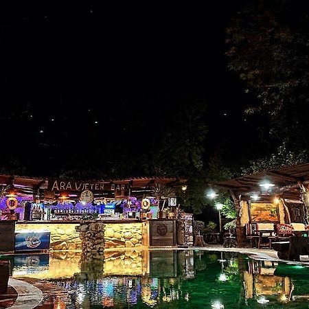 Ara E Vjeter Resort Веліпоя Екстер'єр фото
