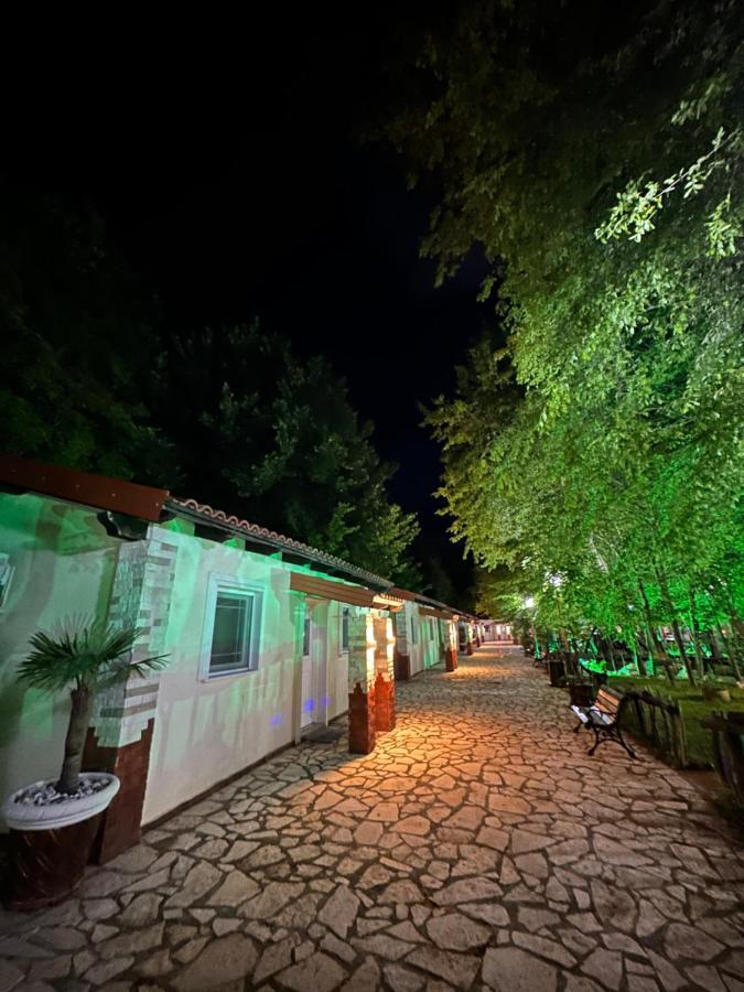 Ara E Vjeter Resort Веліпоя Екстер'єр фото